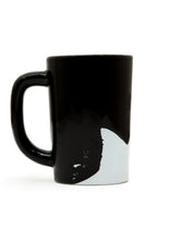 Load image into Gallery viewer, Jaws heat reactive mug
